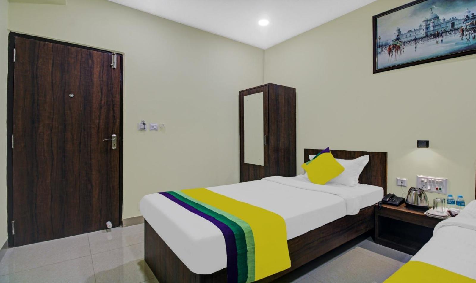 Hotel Park Central Kolkata Luaran gambar