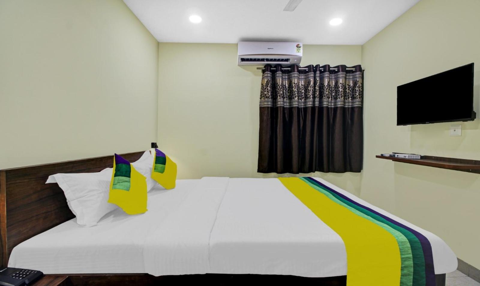 Hotel Park Central Kolkata Luaran gambar